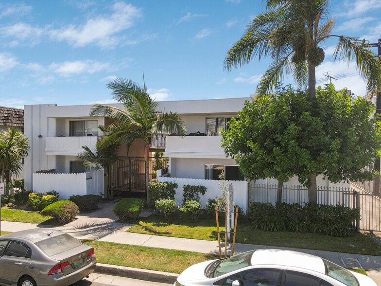 More Photos Of 3444 Emerald St, Torrance Apartments For Sale