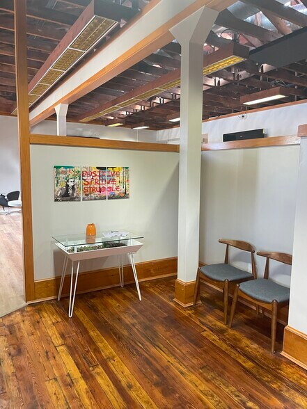 More Photos Of 343 N Bay St, Eustis Coworking Space