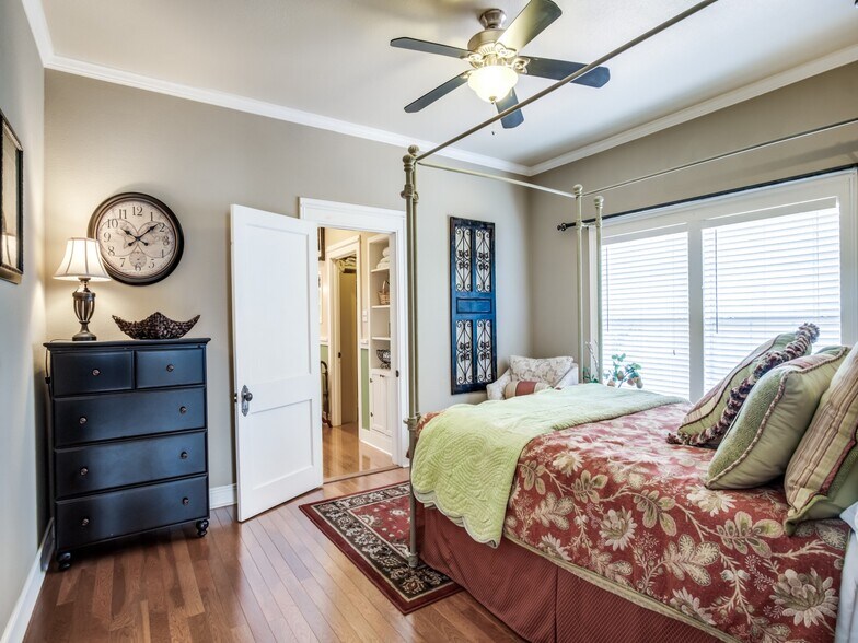 More Photos Of 118 N Plant Ave, Boerne Medical For Lease