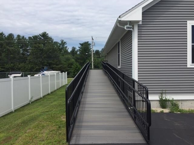 More Photos Of 271 Derry Rd, Litchfield Medical For Sale