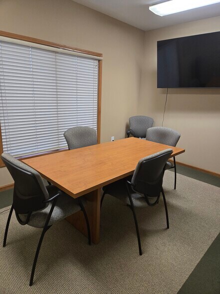 More Photos Of 690 S Trumbull St, Bay City Loft Creative Space For Sale