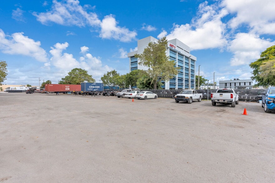 More Photos Of 7240 NW 12th St, Miami Land For Lease