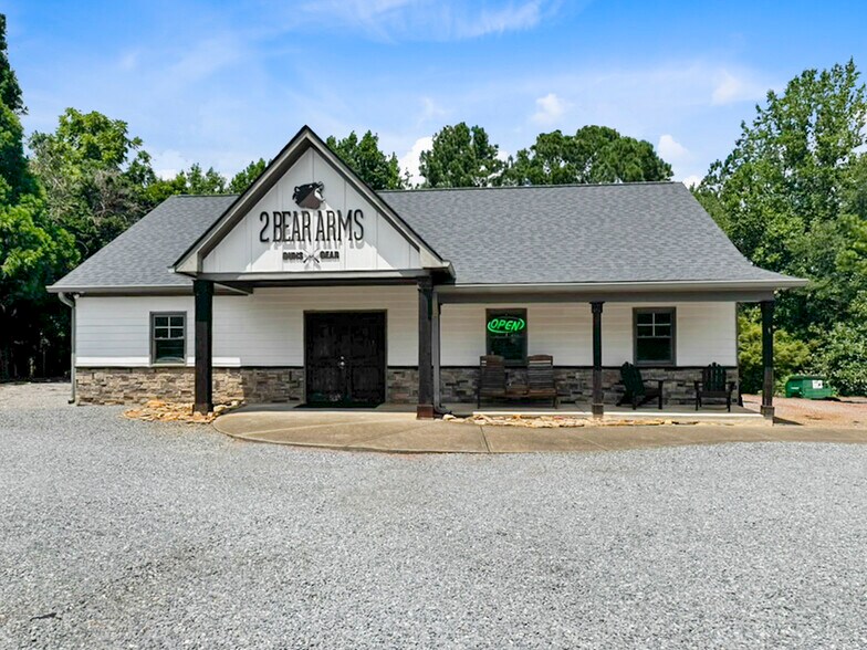 More Photos Of 100 Pearidge Rd, Canton Freestanding For Sale