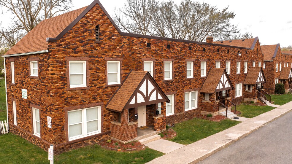 More Photos Of 25 Maynard Ct, Pontiac Apartments For Sale