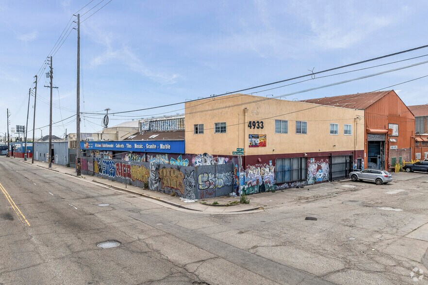 Primary Photo Of 4933 San Leandro St, Oakland Warehouse For Lease