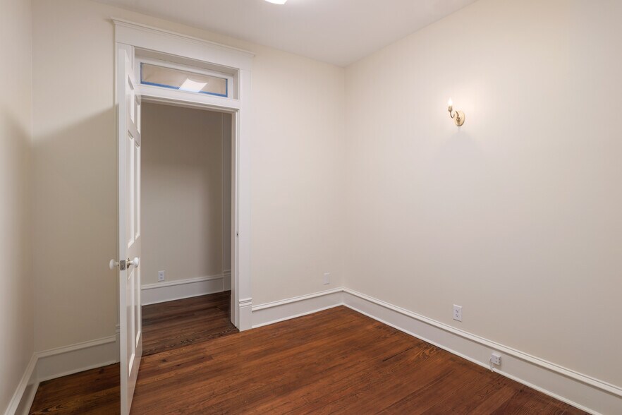 More Photos Of 602 W 13th St, Austin Office For Lease