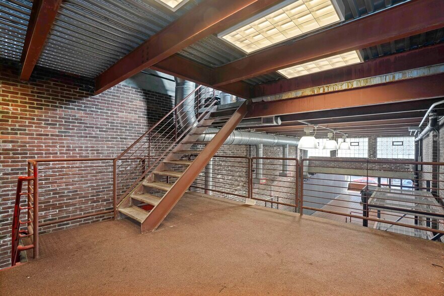 More Photos Of 9206 3rd Ave, Brooklyn Storefront Retail Office For Lease