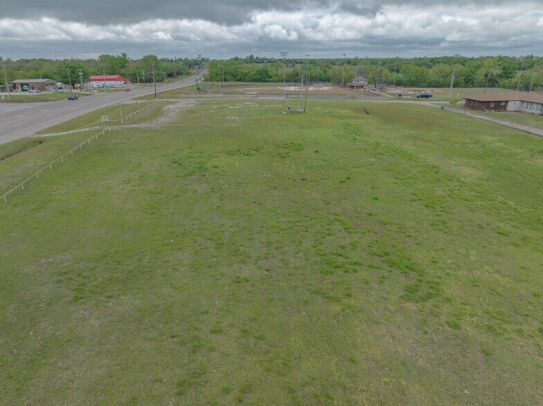 More Photos Of 18001 23rd, Harrah Land For Sale