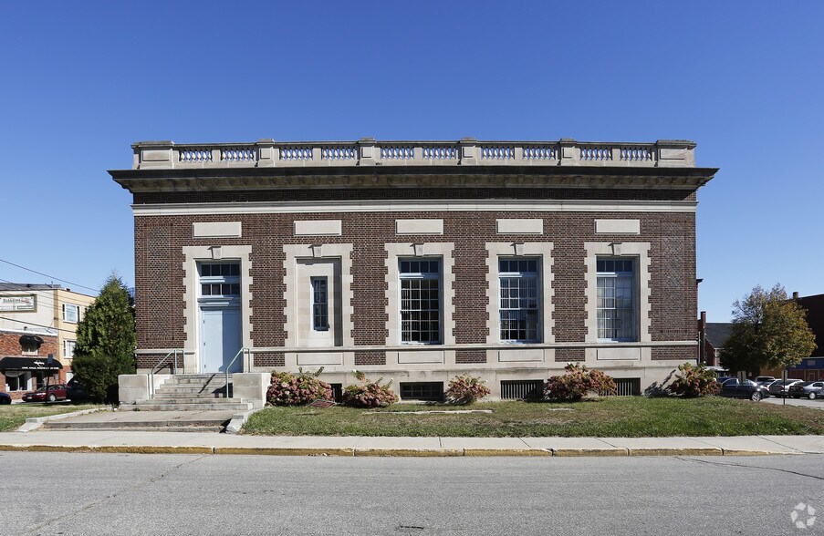 More Photos Of 27 Washington St, Biddeford Office For Lease