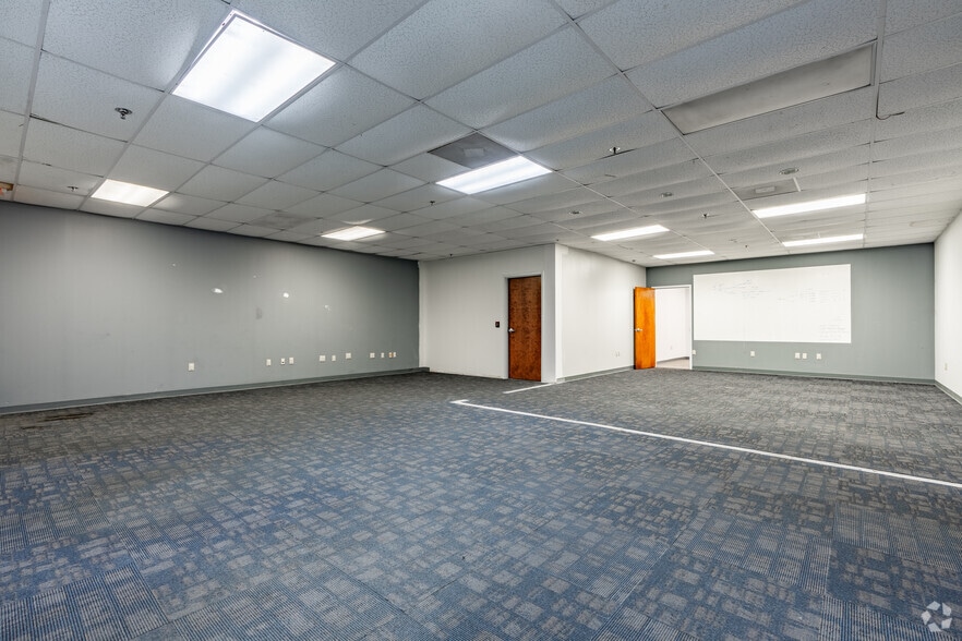 More Photos Of 5015 Citation Dr, Memphis Unknown For Lease