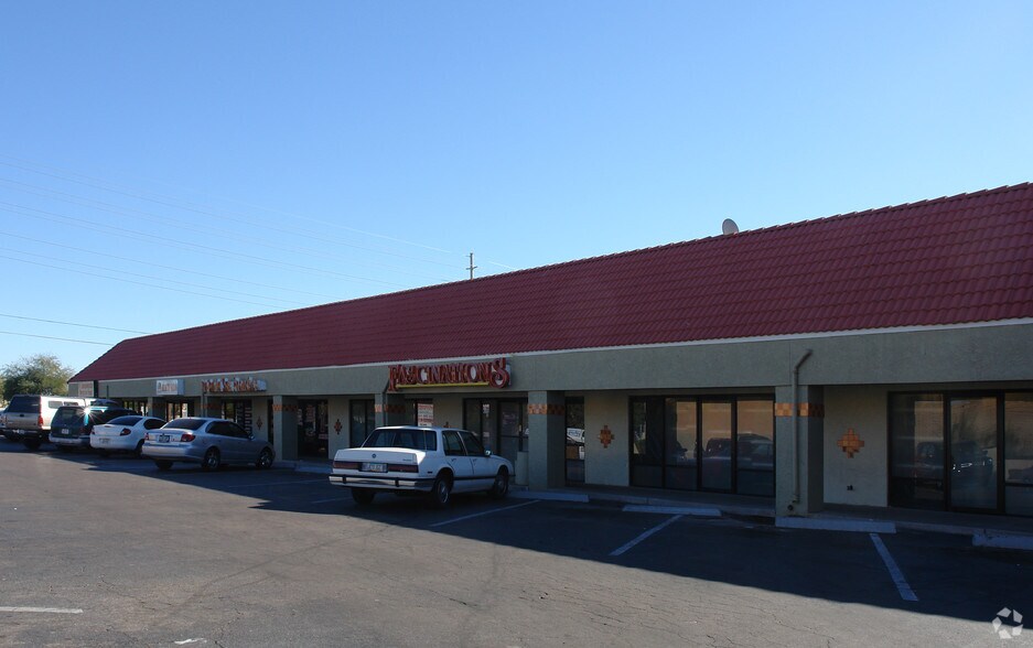Primary Photo Of 16428 N 32nd St, Phoenix General Retail For Sale