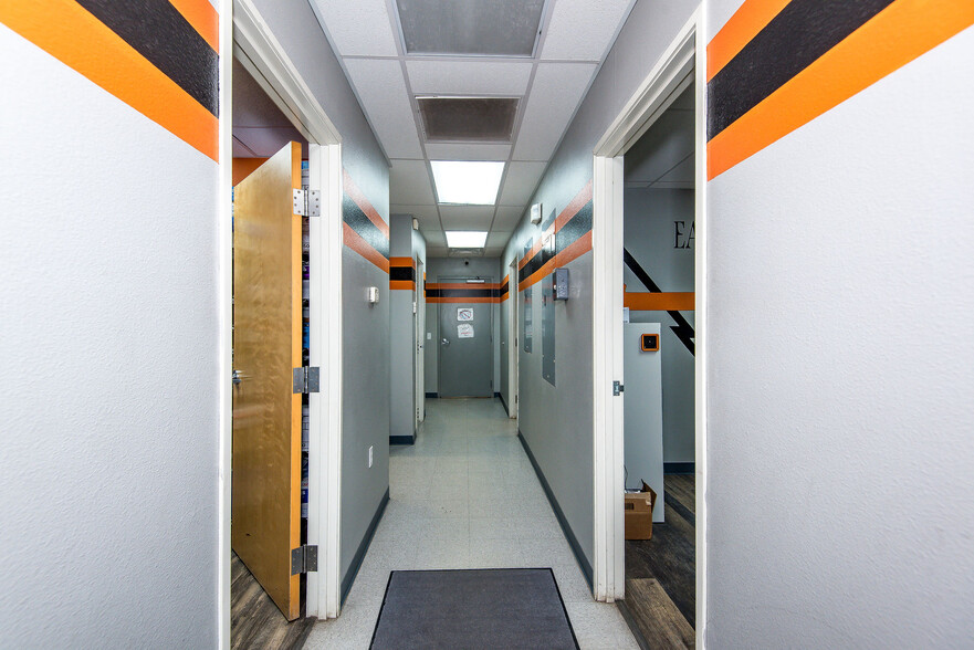 More Photos Of 2106 Highway 95, Bullhead City Auto Dealership For Sale