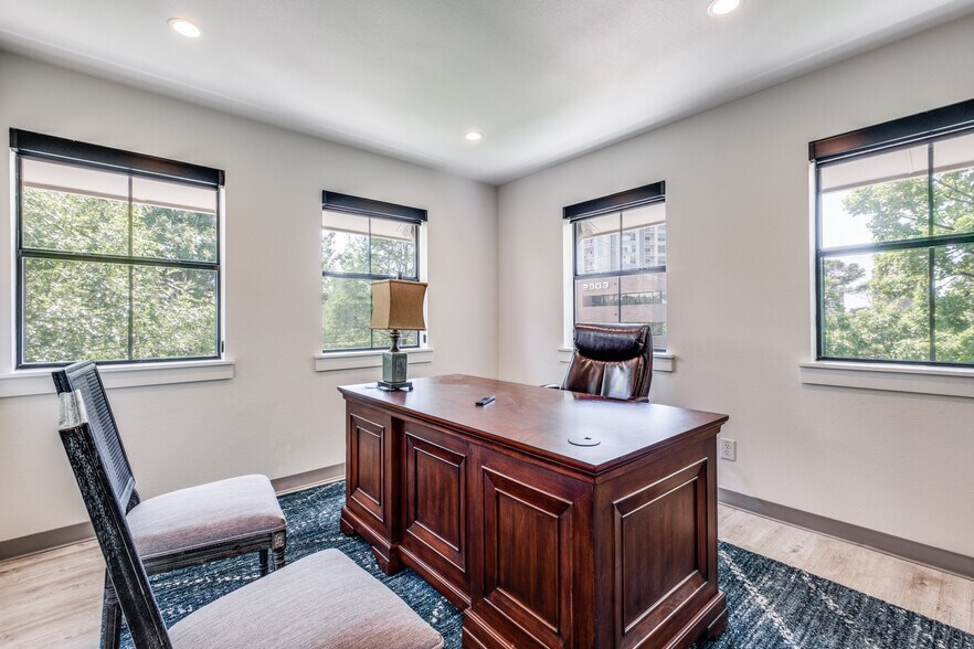 More Photos Of 3006 Cole Ave, Dallas Office For Sale