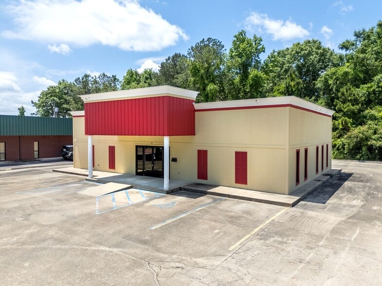 More Photos Of 511 State Docks Rd, Eufaula Medical For Sale