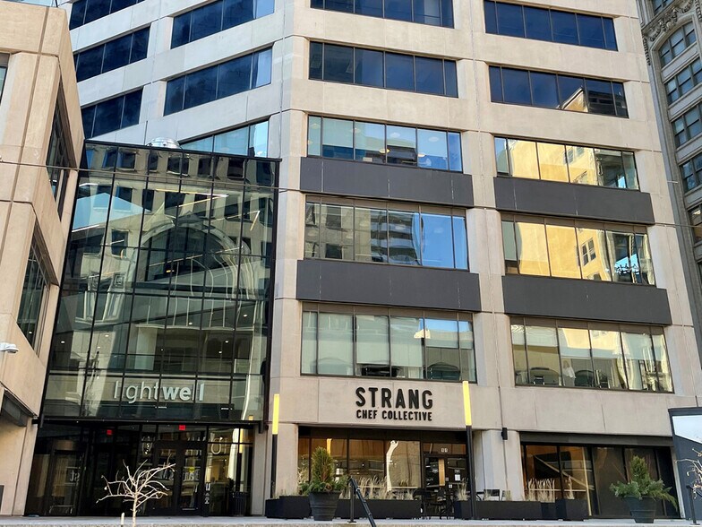 More Photos Of 1100 Main St, Kansas City Office For Lease