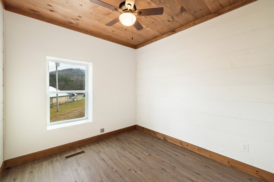 More Photos Of 60 Chat A While, Morganton Religious Facility For Sale