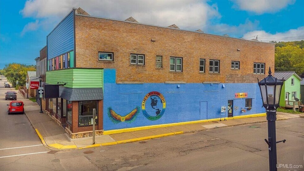 More Photos Of 200-206 E Division St, Ishpeming Storefront Retail Residential For Sale