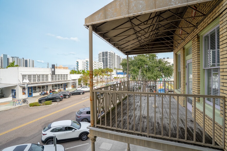 More Photos Of 1126 Central Ave, Saint Petersburg Loft Creative Space For Lease