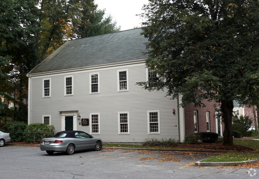 More Photos Of 45-49 Junction Sq, Concord Office For Lease