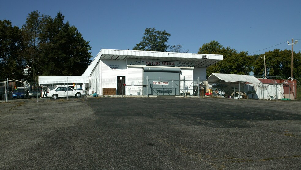 Primary Photo Of 3408 Richmond Hwy, Richmond Auto Repair For Sale