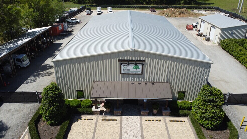 More Photos Of 1025 Commercial Dr, Brunswick Industrial For Lease