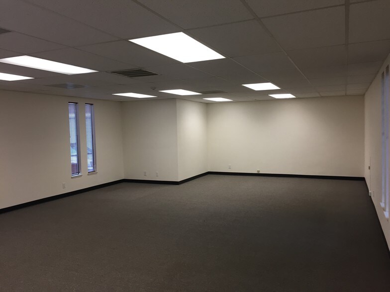 More Photos Of 3067 Alhambra Dr, Shingle Springs Auto Repair For Sale