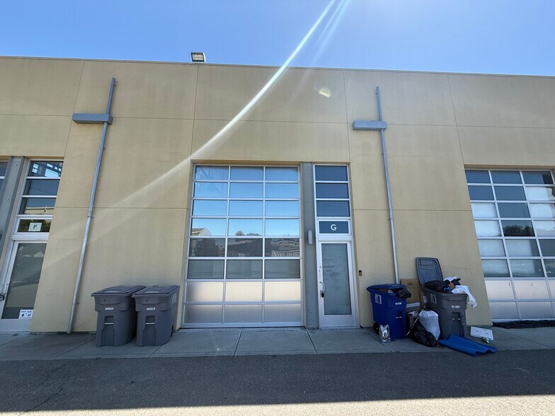 More Photos Of 2332 4th St, Berkeley Warehouse For Lease