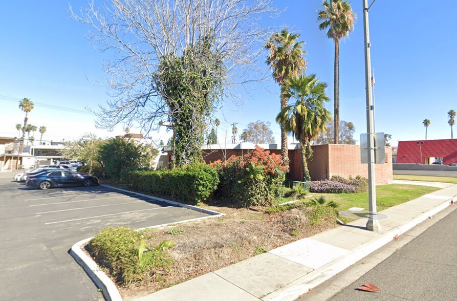 More Photos Of 3711 Central Ave, Riverside Freestanding For Sale