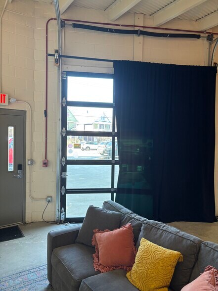 More Photos Of 12621-12631 Larchmere Blvd, Cleveland Apartments For Lease