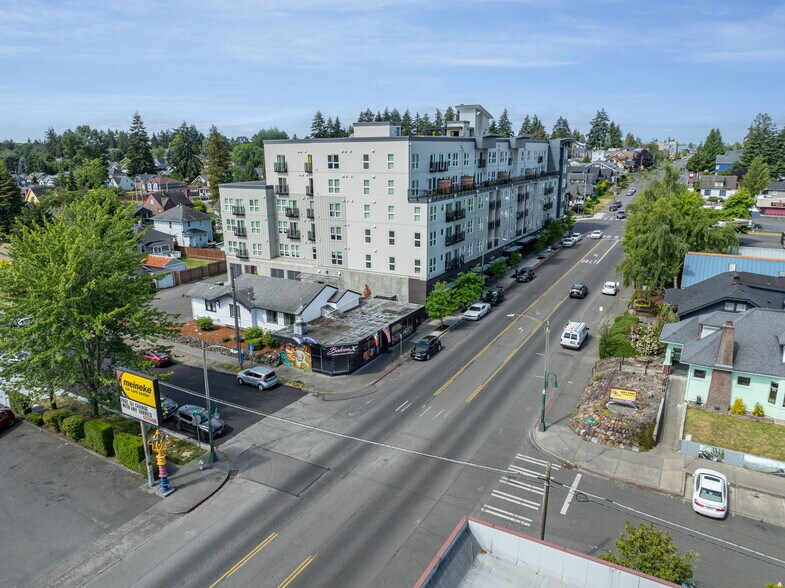 More Photos Of 3102-3104 6th Ave, Tacoma Storefront For Sale