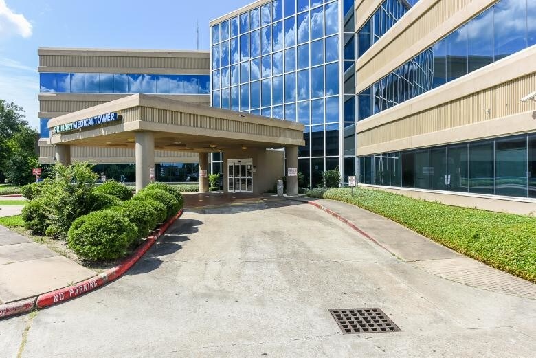 2802 Garth Rd, Baytown, TX 77521 Medical Office For Lease