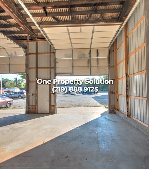More Photos Of 2701 W 45th Ave, Gary Light Distribution For Lease