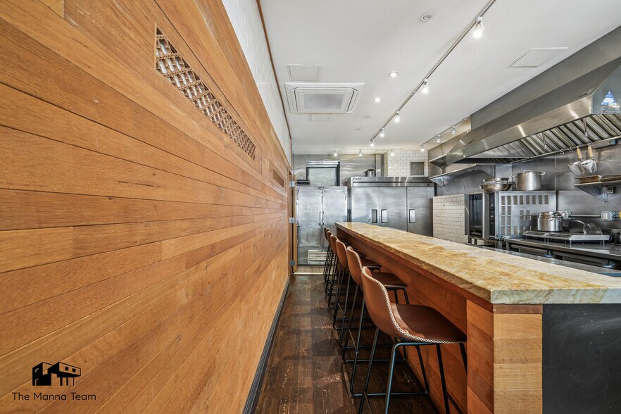 More Photos Of 290 Graham Ave, Brooklyn Storefront Retail Residential For Lease