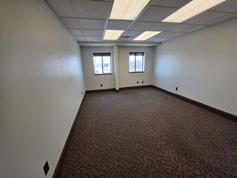 More Photos Of 13290 Contractors Dr, Chico Manufacturing For Lease