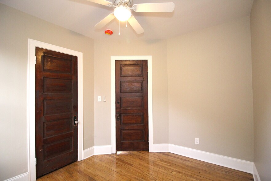 More Photos Of 7501 Dunedin St, Detroit Apartments For Sale