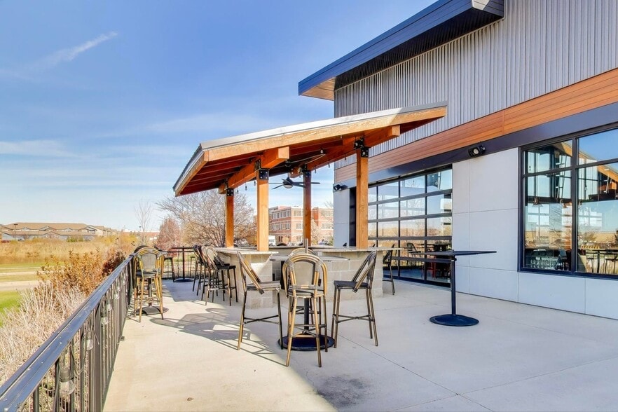 More Photos Of 3552 Market Ln, Kenosha Restaurant For Sale