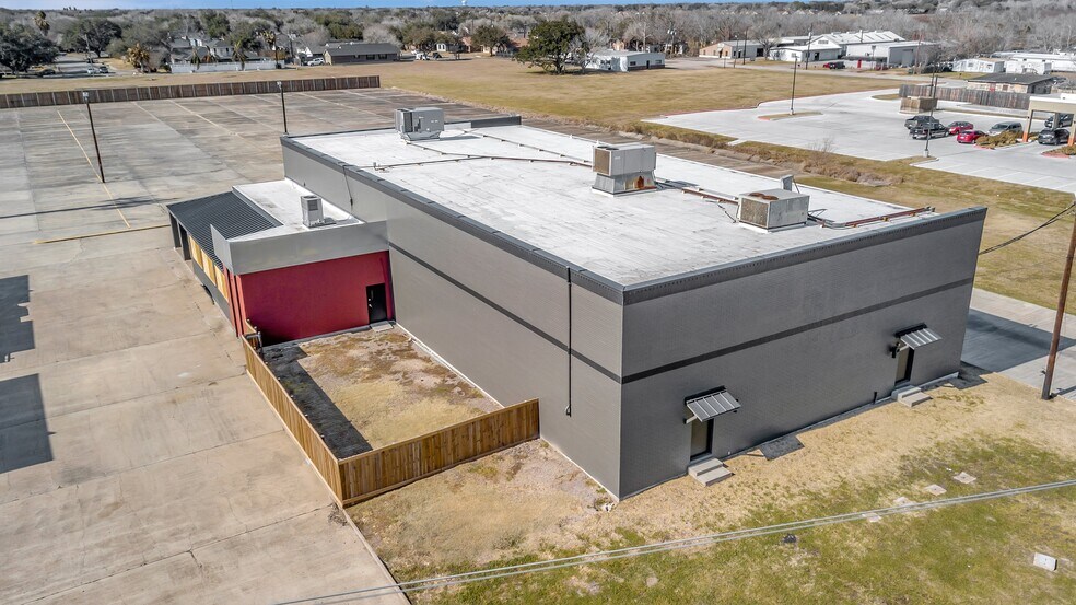 More Photos Of 4106 Houston Hwy, Victoria General Retail For Lease