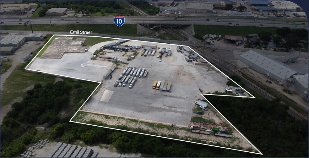 More Photos Of 4735 Emil St, San Antonio Land For Lease