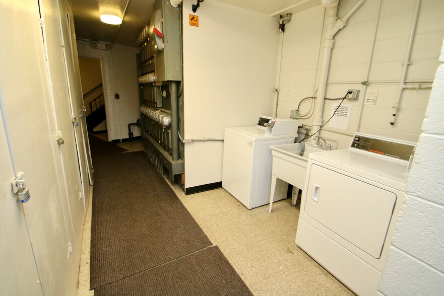 More Photos Of 18051 Lake Shore Blvd, Cleveland Apartments For Sale