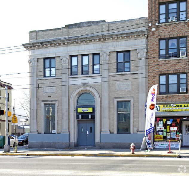 More Photos Of 3487 Kennedy Blvd, Jersey City Storefront Retail Residential For Sale