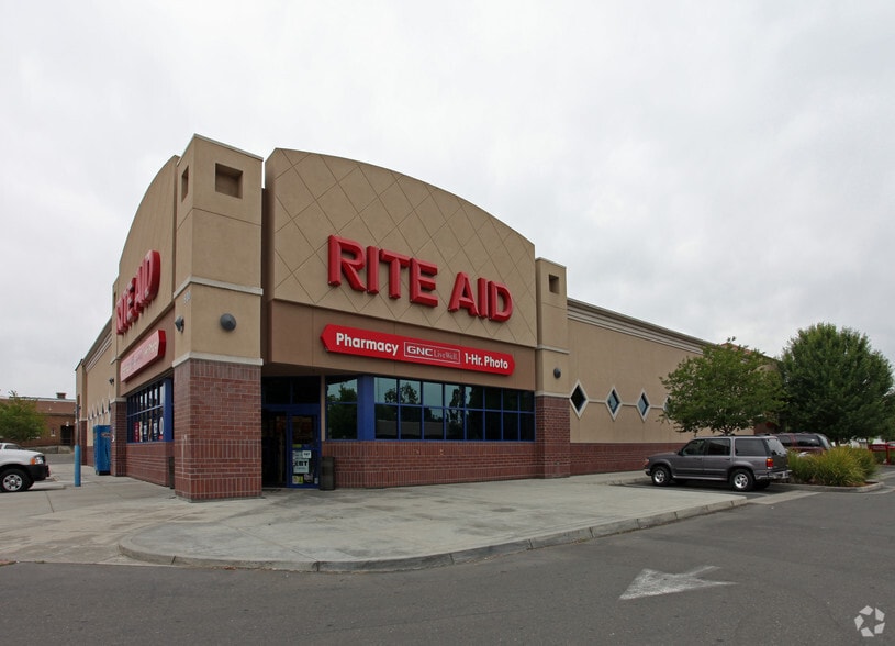 More Photos Of 500 Main St, Livingston Drugstore For Sale