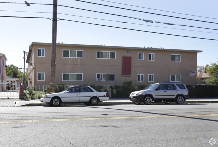 More Photos Of 5950 Fulcher Ave, North Hollywood Apartments For Sale