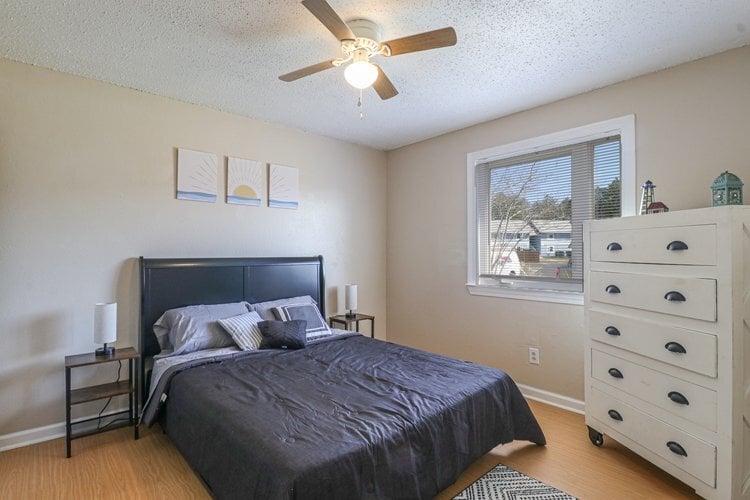 More Photos Of 1005 W Birch Dr, Gulfport Apartments For Sale