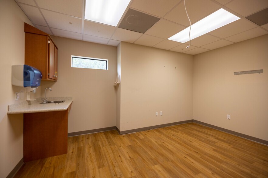 More Photos Of 609 Asheville Hwy, Sylva Medical For Lease