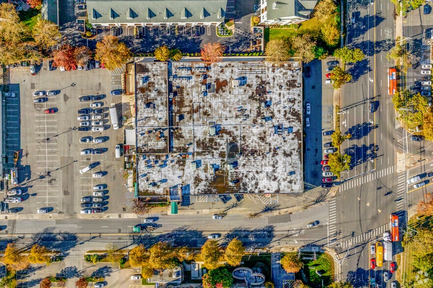 More Photos Of 1100 Stewart Ave, Garden City General Retail For Lease