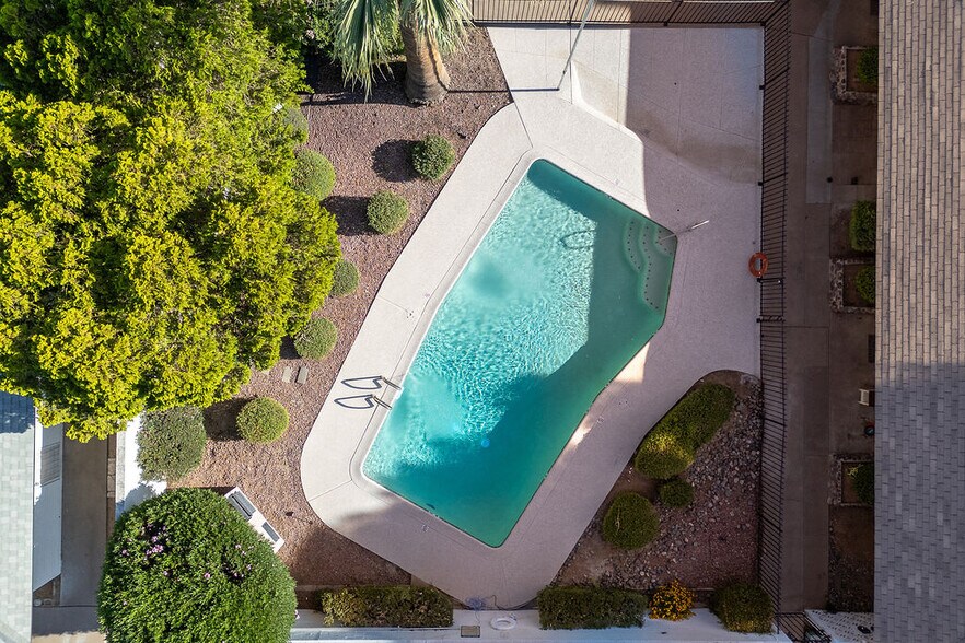 More Photos Of 3517 E Montecito Ave, Phoenix Apartments For Sale