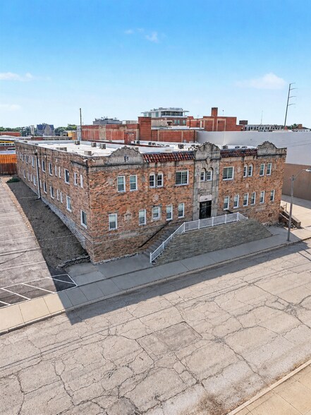 Primary Photo Of 3035 Harrison St, Kansas City Apartments For Sale