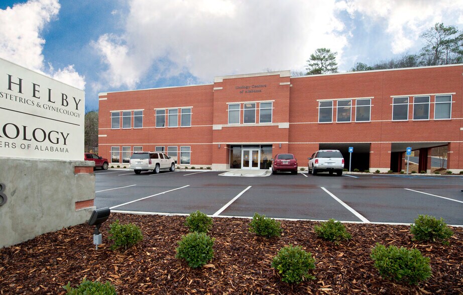 Primary Photo Of 408 1st St N, Alabaster Medical For Sale