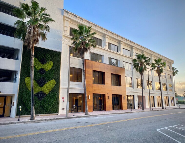 More Photos Of 205 Datura St, West Palm Beach Office For Lease