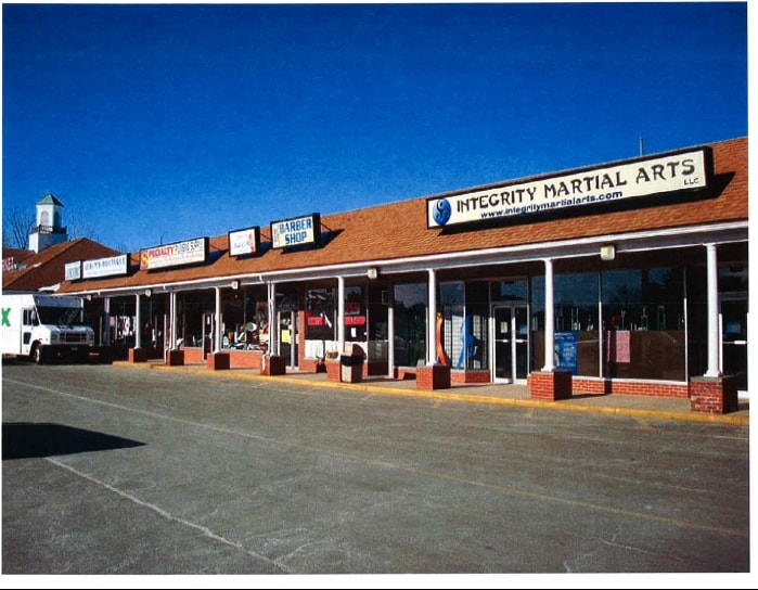 More Photos Of 585 Hazard Ave, Enfield Freestanding For Lease